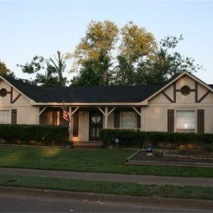 Photo of LBC Roofing
