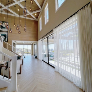 Photo of BlackTag Pro. Window Fashions