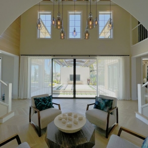 Photo of BlackTag Pro. Window Fashions