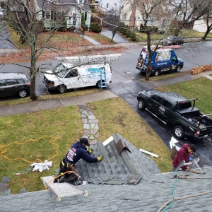 Photo of Arnold's Roofing