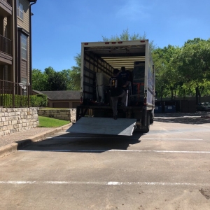 Houston Rent a Dude Movers