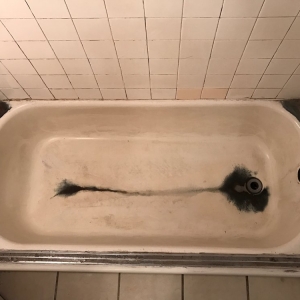 Photo of White Glove Bathtub and Tile Reglazing