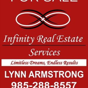 Photo of Lynn Armstrong - Realtor
