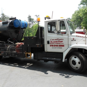 Photo of Lewellyn's Sealcoating