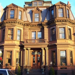 Photo of Etiquette Realty