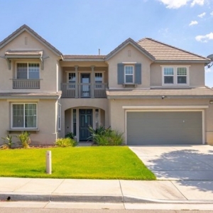 Photo of Jennypher Moore - Keller Williams Realty