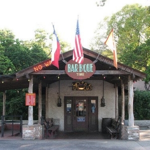 Photo of County Line On The Lake