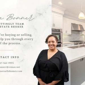 Indianapolis Laura Bonner - RE/MAX At the Crossing