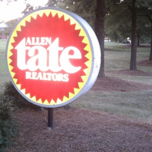 Photo of Theresa McDonald - Allen Tate Realtors