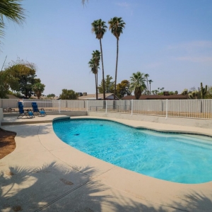 Photo of Jen Johansen - HomeSmart