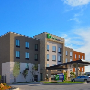Photo of Holiday Inn Express & Suites Oklahoma City Mid - Arpt Area