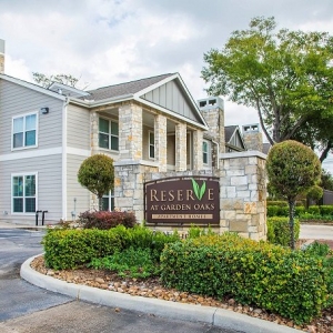 Photo of Reserve at Garden Oaks Apartments