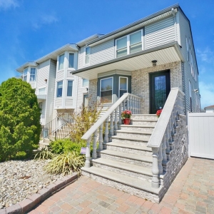 Photo of Jose Oropeza - Robert DeFalco Realty