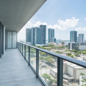 Photo of Veronica Miranda Real Estate
