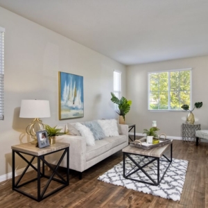 Photo of Aggie Carpenter - Compass REAL Estate