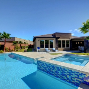 Photo of Deluxe Realty