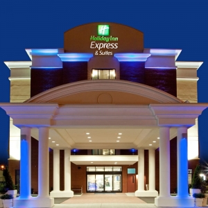 Photo of Holiday Inn Express & Suites Norfolk Airport