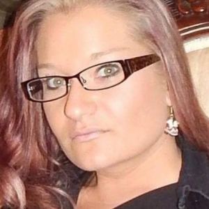 Photo of Edward Jones - Financial Advisor : Anna Marie Logan