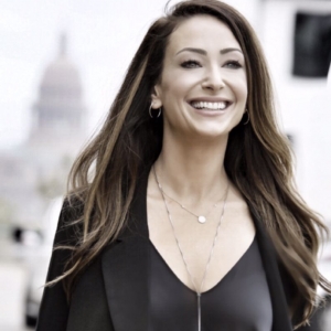 Photo of Amy Gimbel - Realty Austin