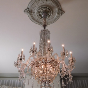 Photo of Fox Chandelier Cleaning