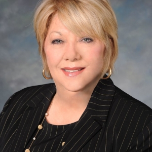 Photo of Sheila DuPaw at Guaranteed Rate
