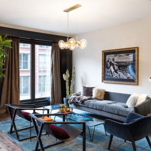 Photo of B Interior