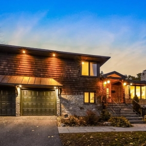 Photo of Melanie K Fleet - Keller Williams Realty