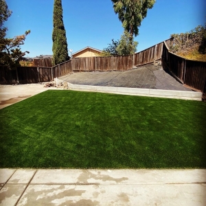 Salinas Purchase Green Artificial Grass