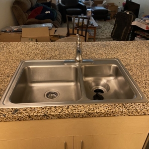 Photo of Oregon's Elegant Cleaners