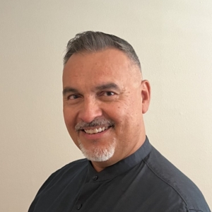 Photo of Edward Luna - Stepstone Realty