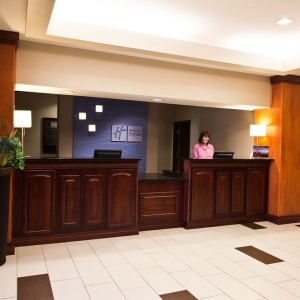 Photo of Holiday Inn Express & Suites Urbandale Des Moines