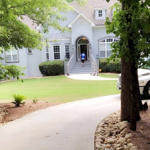 Newnan Brothers On The Move