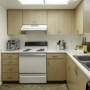 Photo of Lakeside Village Apartments