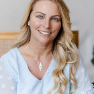 Photo of Lisa Hitchcock - Easy Life Realty