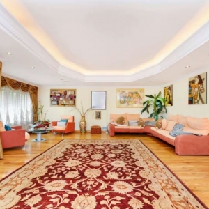Photo of Robert DeFalco Realty