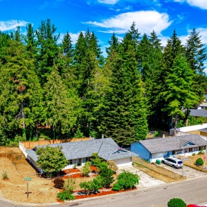 Photo of Marcus Hoffman - REALTOR/Broker John L Scott Real Estate