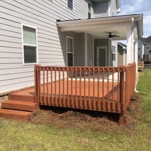 Photo of Cola Pro Fence and Deck Staining