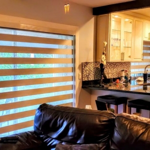 Photo of Blinds M & M Fashion Interior of Miami