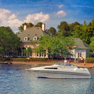 Photo of Debra Sanders - Good Living Realty
