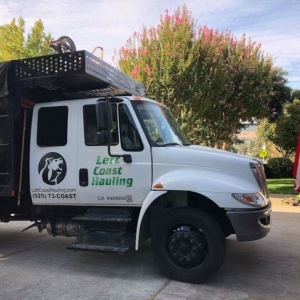 Photo of Left Coast Hauling