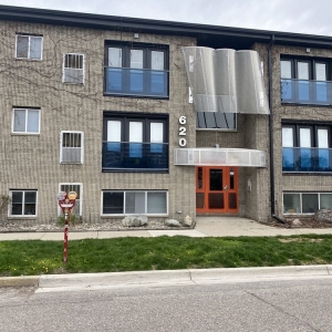 Photo of Urbane on Washington