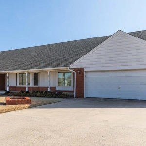 Photo of J & M Roofing & Exteriors