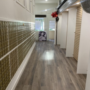 Los Angeles UNITED Mailboxes & Office Solutions - Los Angeles