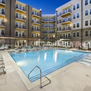 Photo of Glenwood at Grant Park Apartments