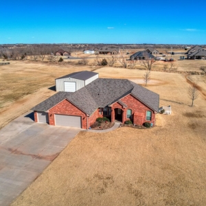 Photo of Kimberly Spencer - Chamberlain Realty