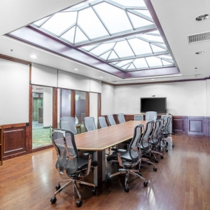 Photo of Regus Missouri Country Club Plaza