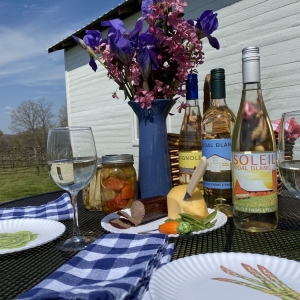Photo of Edg-Clif Vineyard, Winery & Brewery