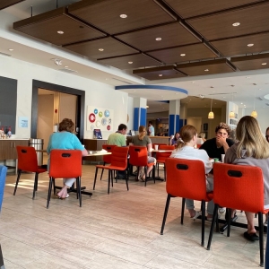 Photo of Holiday Inn Express & Suites Louisville Downtown