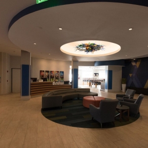 Photo of Holiday Inn Express & Suites Louisville Downtown