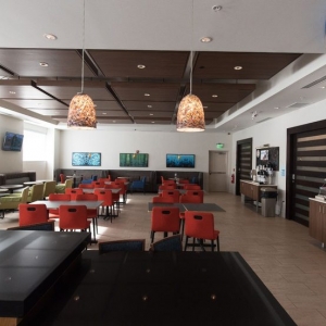 Photo of Holiday Inn Express & Suites Louisville Downtown